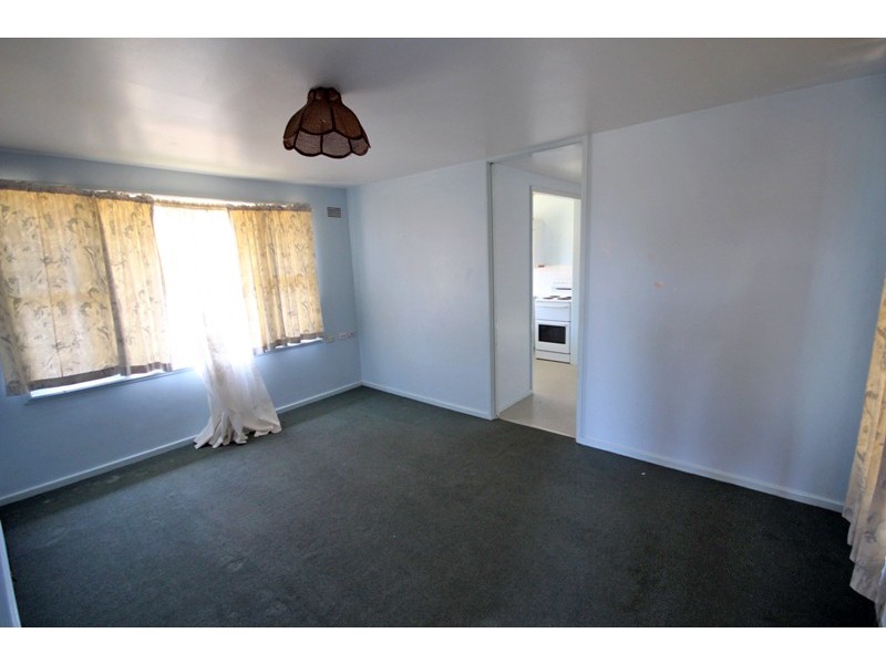 6 Warrina Close, Taree NSW 2430