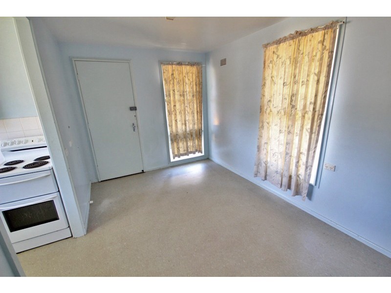 6 Warrina Close, Taree NSW 2430