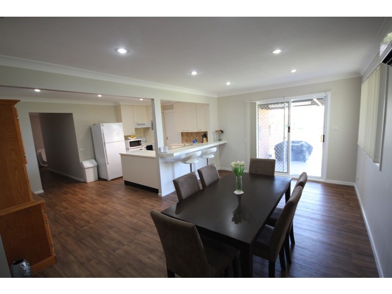 5 Bangalow Place, Taree NSW 2430