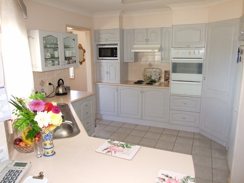 2 Burri Street, Taree NSW 2430