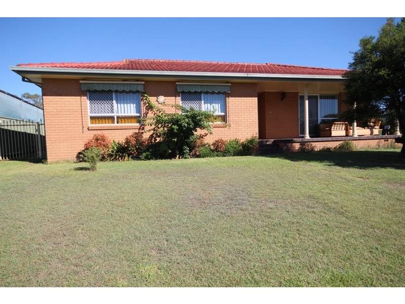 1 Honeysuckle Close, Taree NSW 2430
