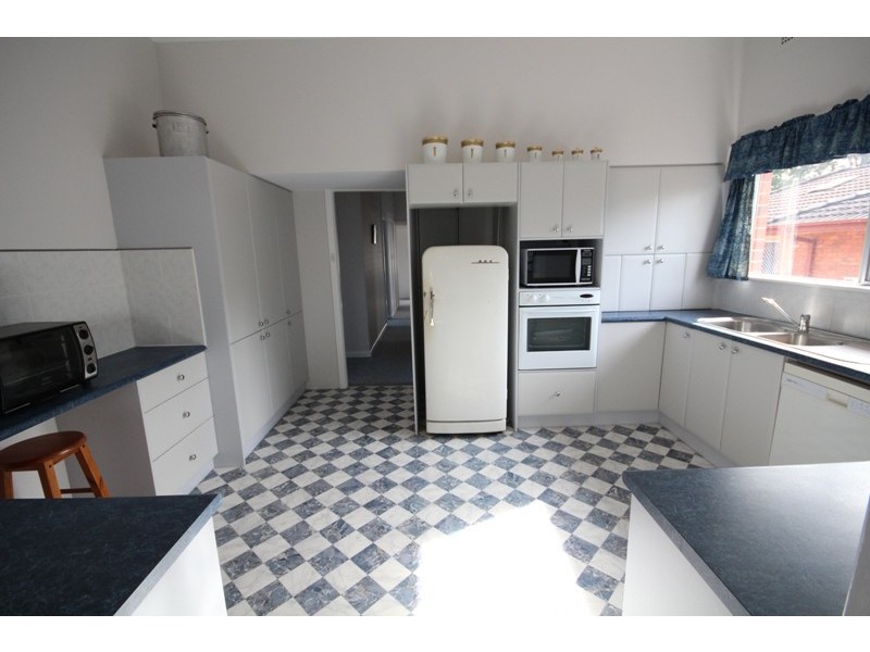 2 Nelson Street, Taree NSW 2430