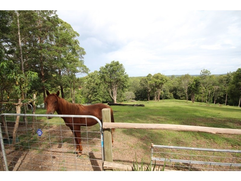 8 Seaview Close, Rainbow Flat NSW 2430