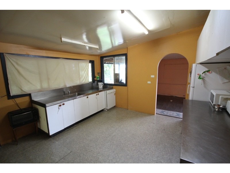 14 East Combined Street, Wingham NSW 2429