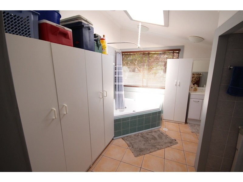 11 Eric Street, Taree NSW 2430