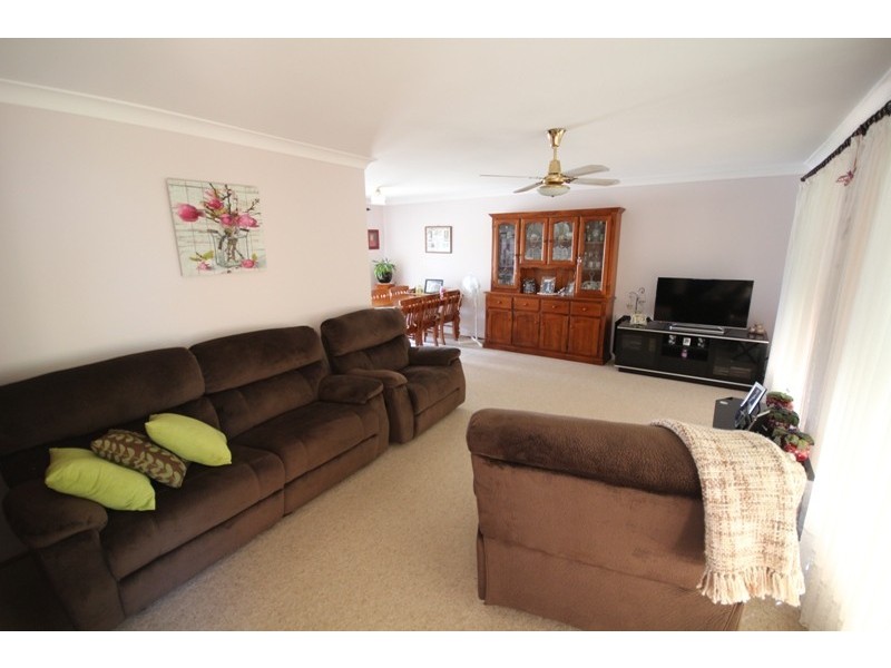 2 Flinders Street, Taree NSW 2430
