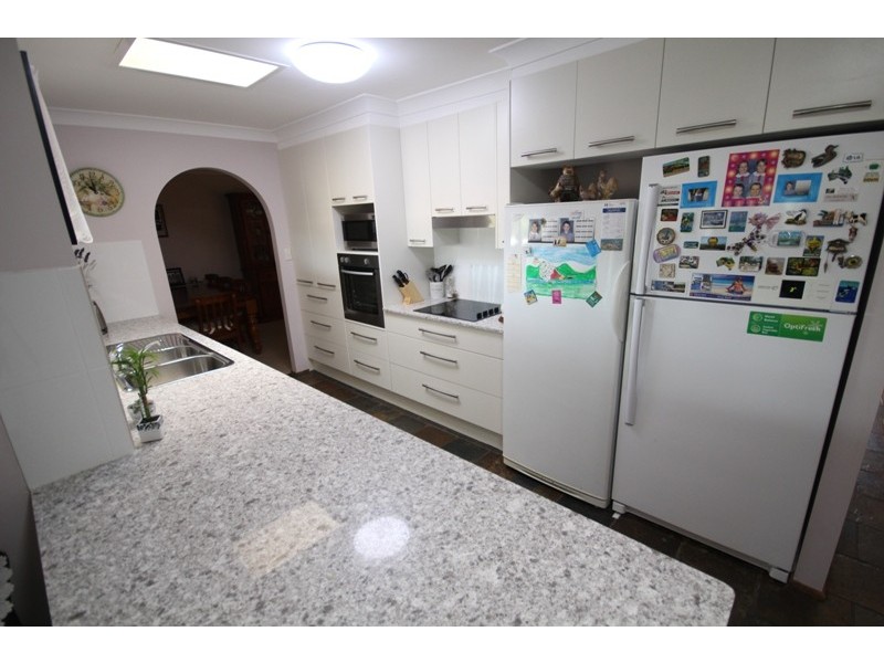 2 Flinders Street, Taree NSW 2430