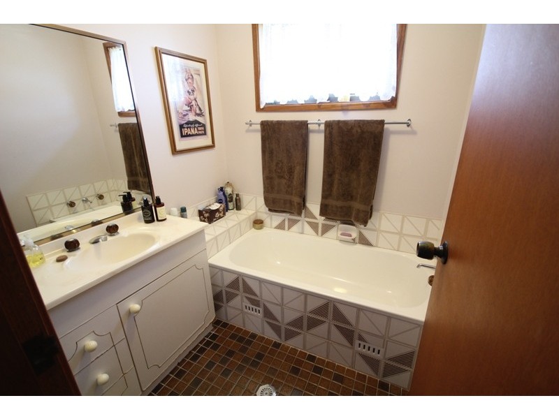 2 Flinders Street, Taree NSW 2430