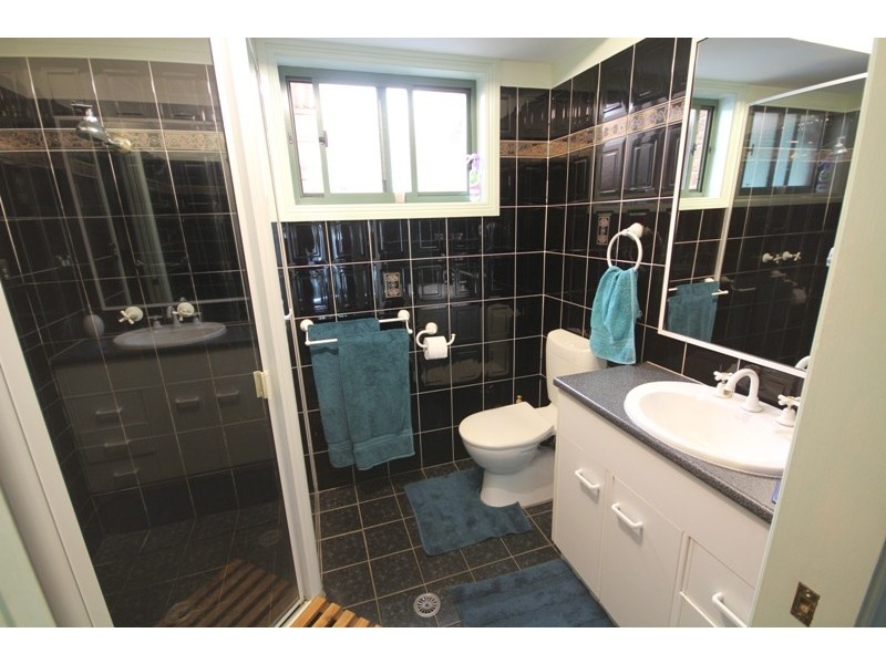 24 Gunbar Road, Taree NSW 2430