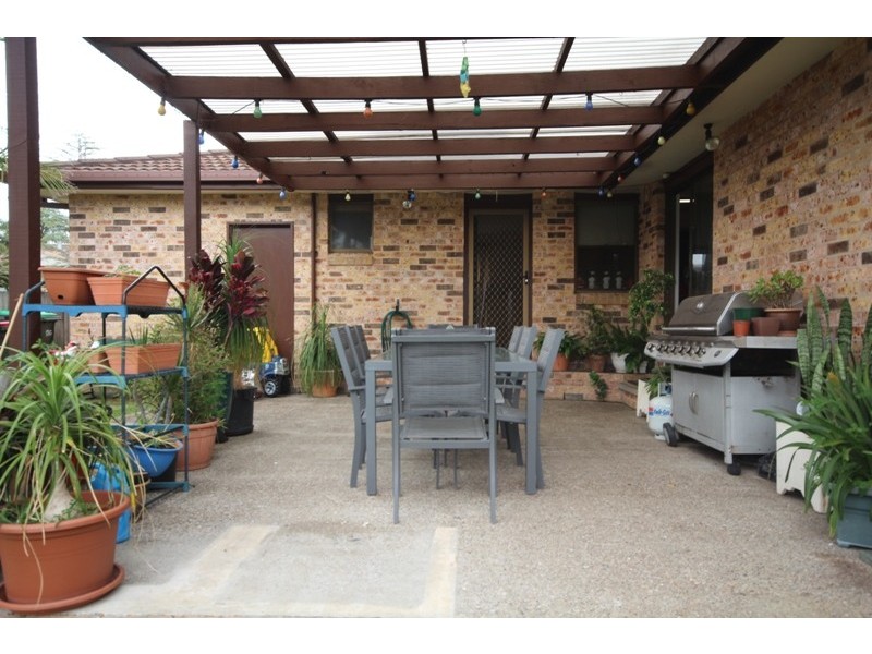 16 Rosewood Crescent, Taree NSW 2430