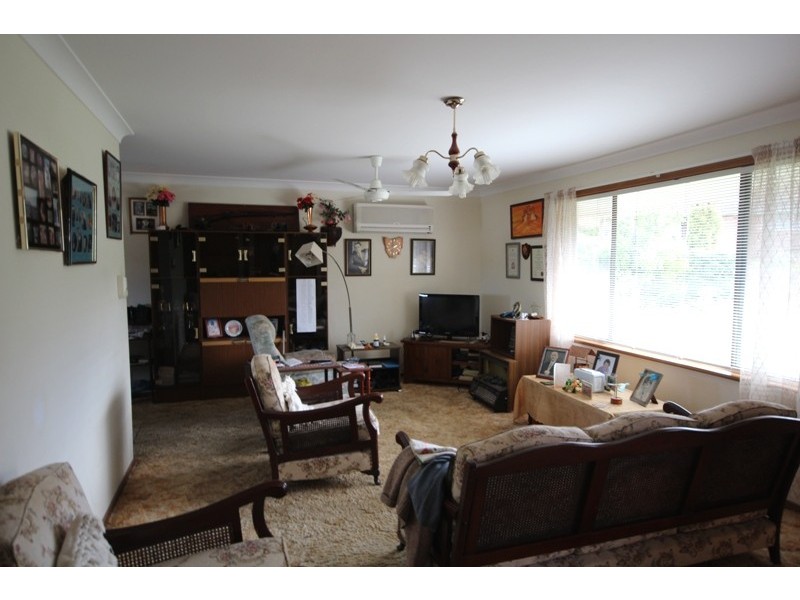 15 Paruna Close, Taree NSW 2430