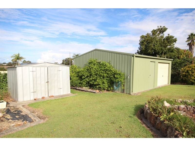 15 Paruna Close, Taree NSW 2430