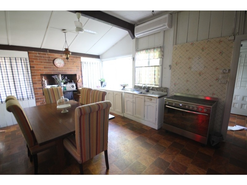 9 Canget Street, Wingham NSW 2429