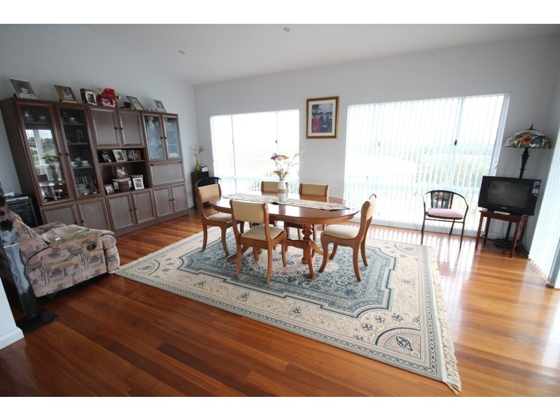 1 The Eagles Nest, Tallwoods Village NSW 2430