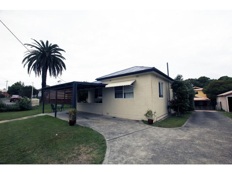 20 Crescent Avenue, Taree NSW 2430