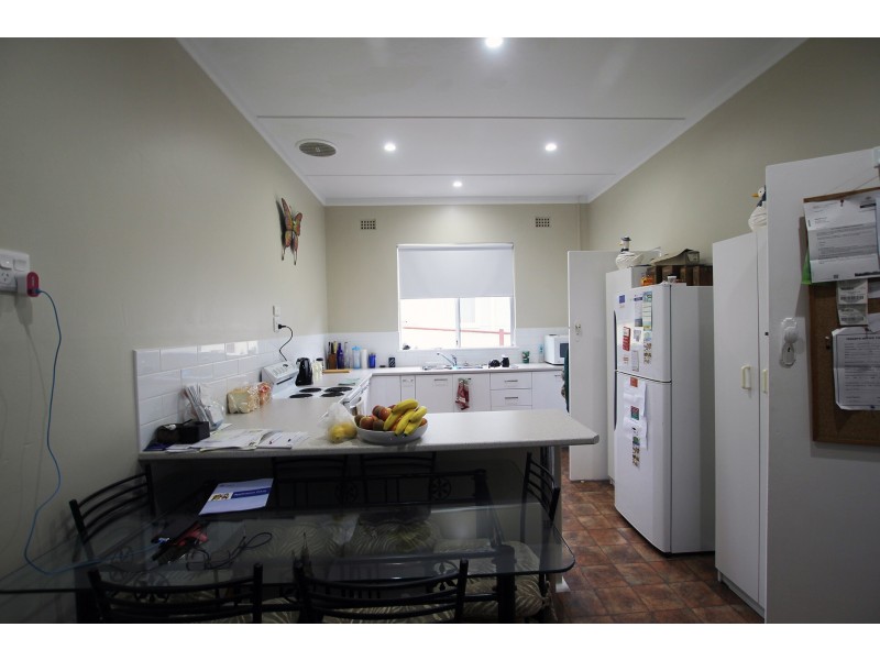 20 Crescent Avenue, Taree NSW 2430