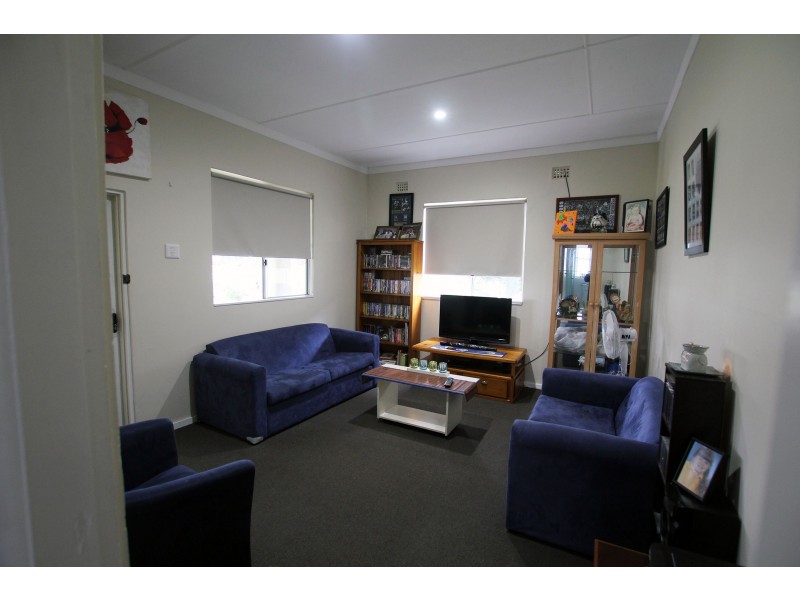 20 Crescent Avenue, Taree NSW 2430