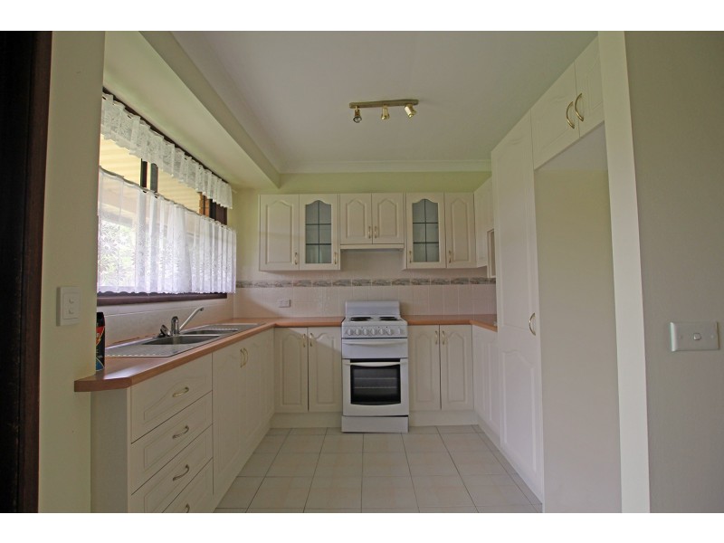 5 Bushland Drive, Taree NSW 2430