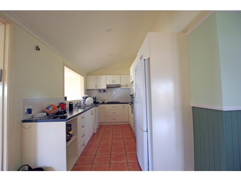 4 Nicoll Street, Taree NSW 2430