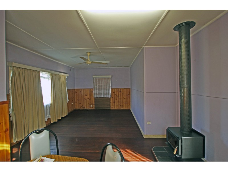 35 Mackay Street, Taree NSW 2430