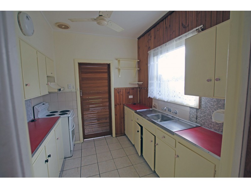 35 Mackay Street, Taree NSW 2430