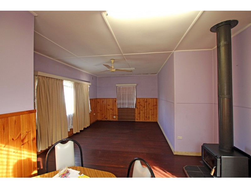 35 Mackay Street, Taree NSW 2430