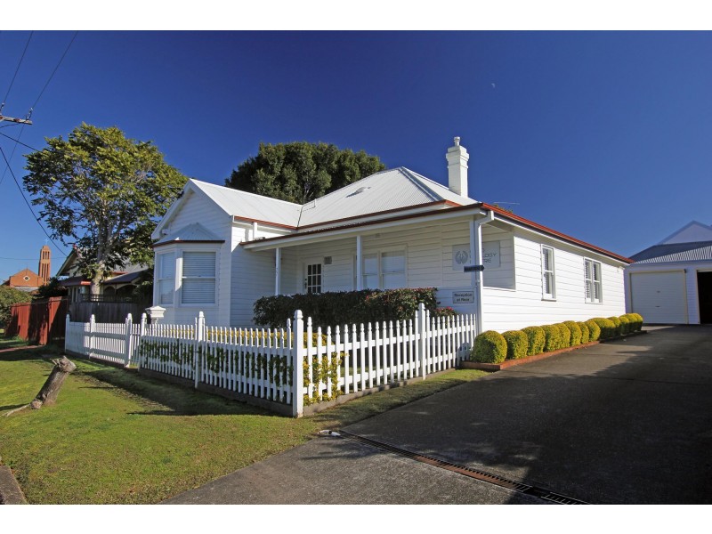 77 River Street, Taree NSW 2430