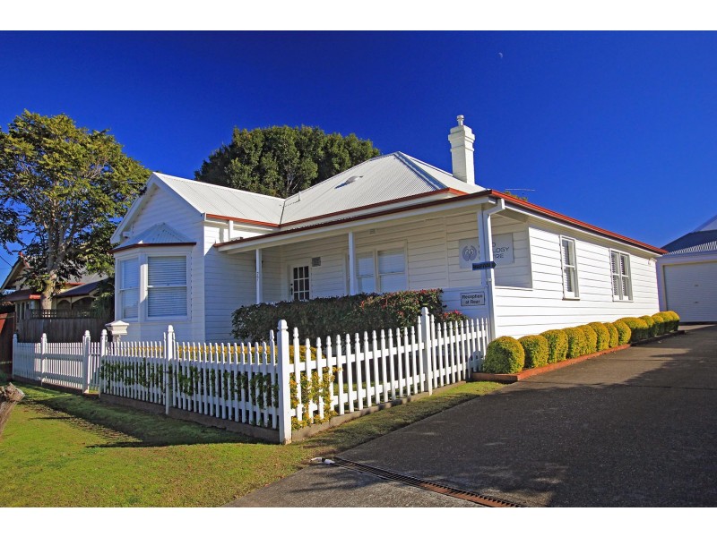 77 River Street, Taree NSW 2430