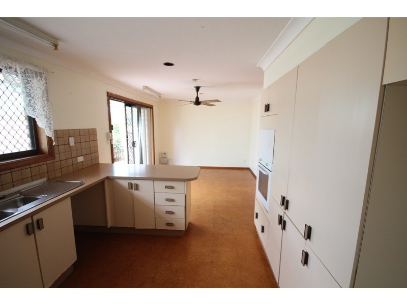13 Flinders Street, Taree NSW 2430