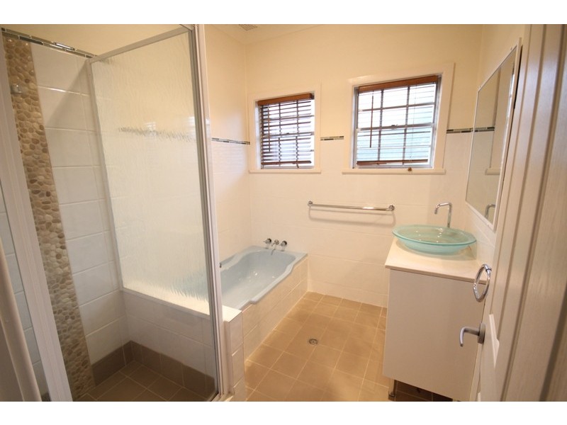 6 Cowan Road, Taree NSW 2430