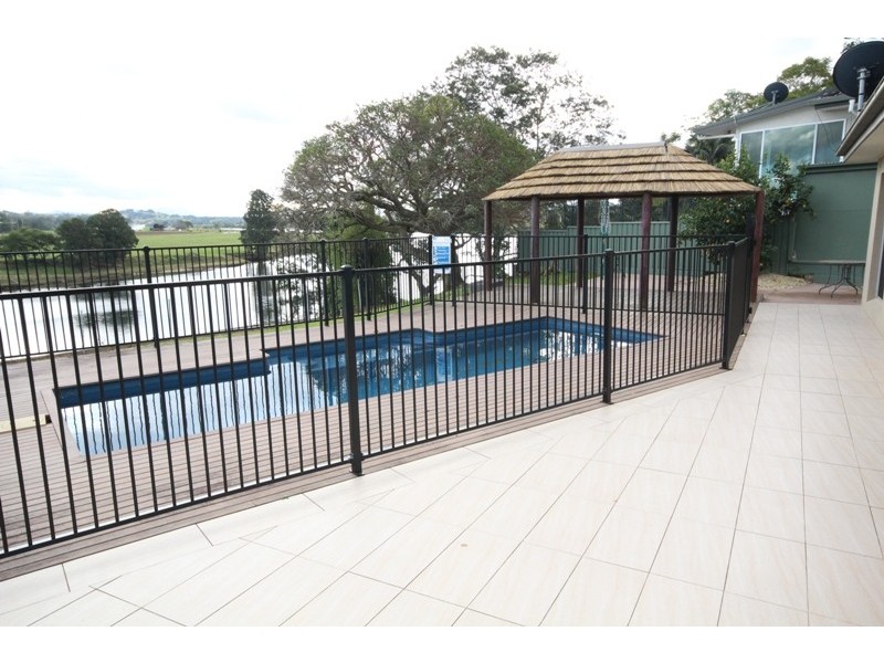 6 Cowan Road, Taree NSW 2430