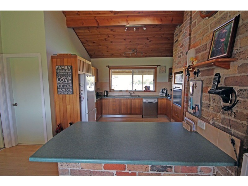 889 Bootawa Road, Burrell Creek NSW 2429
