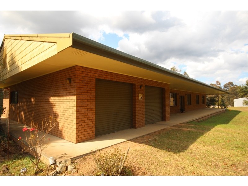 237 Bull Hill Road, Tinonee NSW 2430