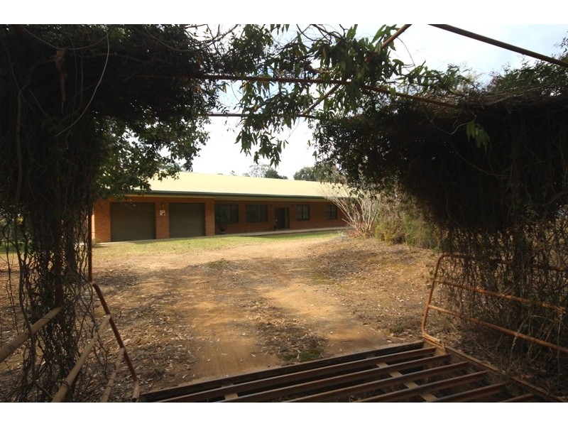 237 Bull Hill Road, Tinonee NSW 2430