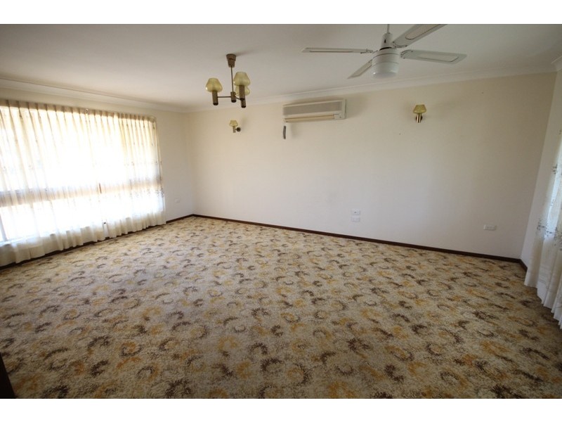 9 Balmaringa Place, Taree NSW 2430