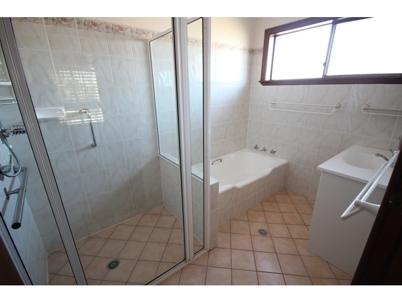 9 Balmaringa Place, Taree NSW 2430