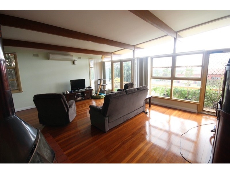 24 Cowan Road, Taree NSW 2430