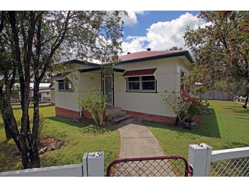 29 Marlee Street, Wingham NSW 2429