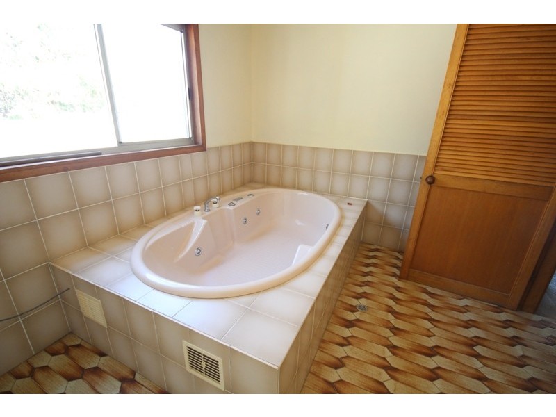 5948 Buckets Way, Hillville NSW 2430