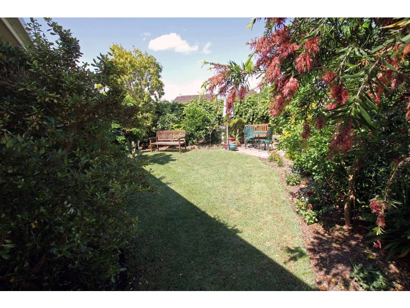 2/12 Samantha Close, Taree NSW 2430