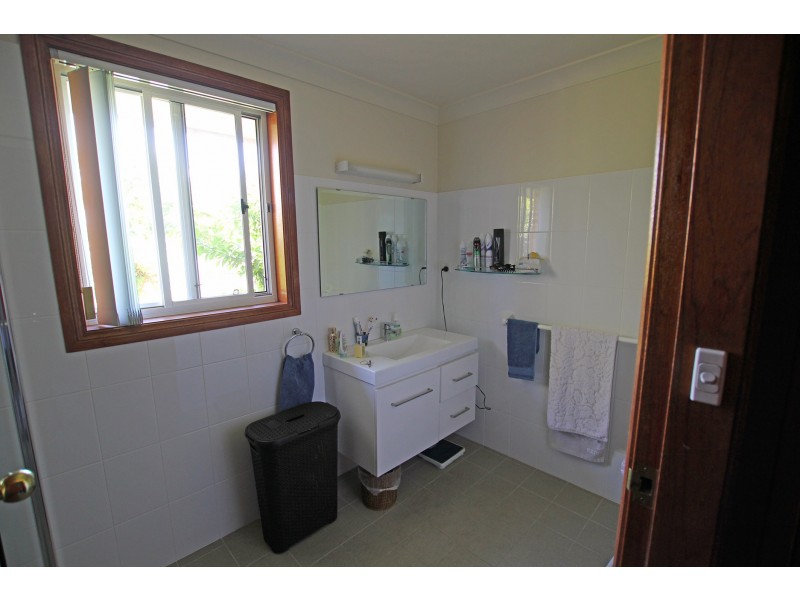 2/12 Samantha Close, Taree NSW 2430