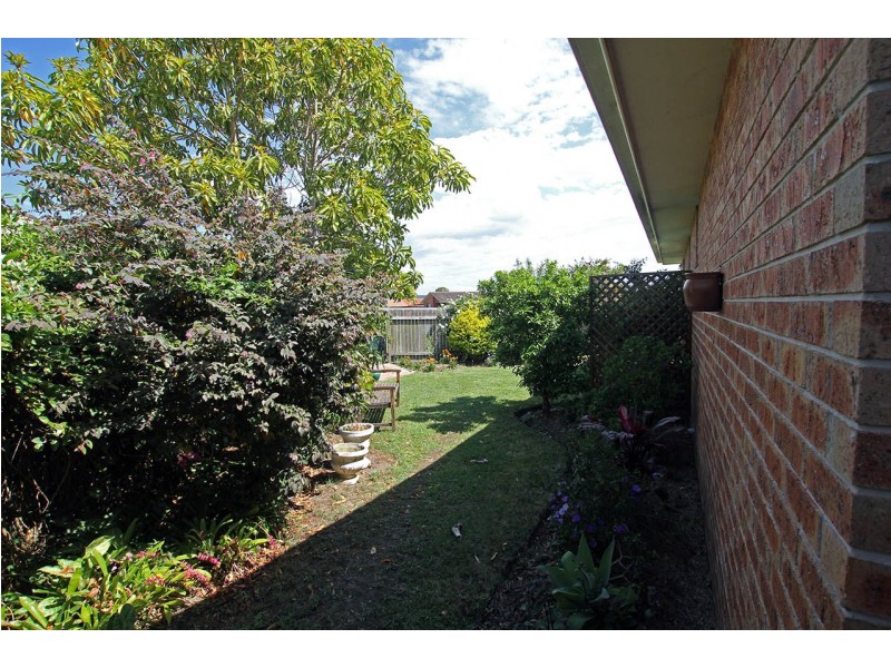 2/12 Samantha Close, Taree NSW 2430