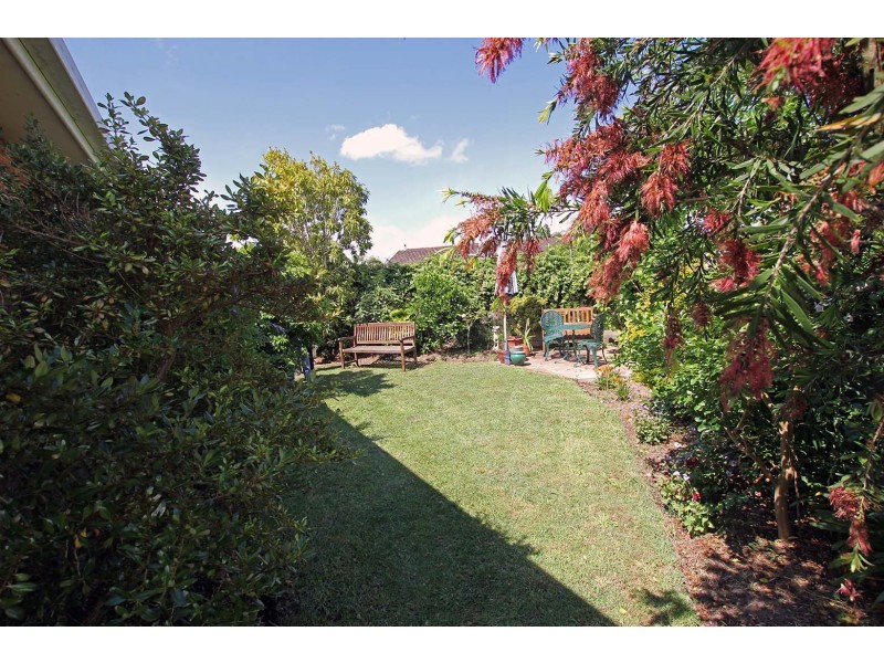 2/12 Samantha Close, Taree NSW 2430