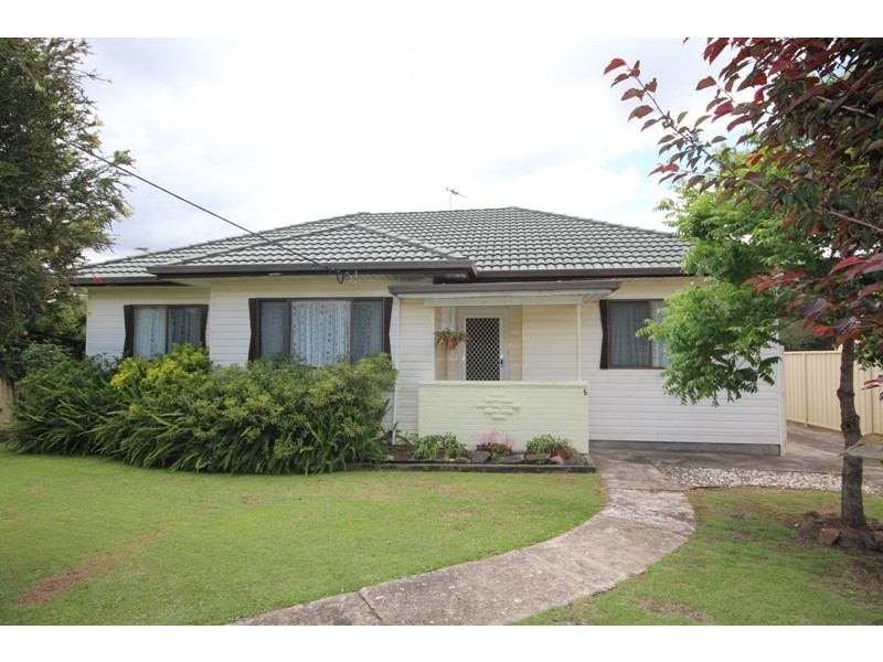 5 Lyndhurst Street, Taree NSW 2430