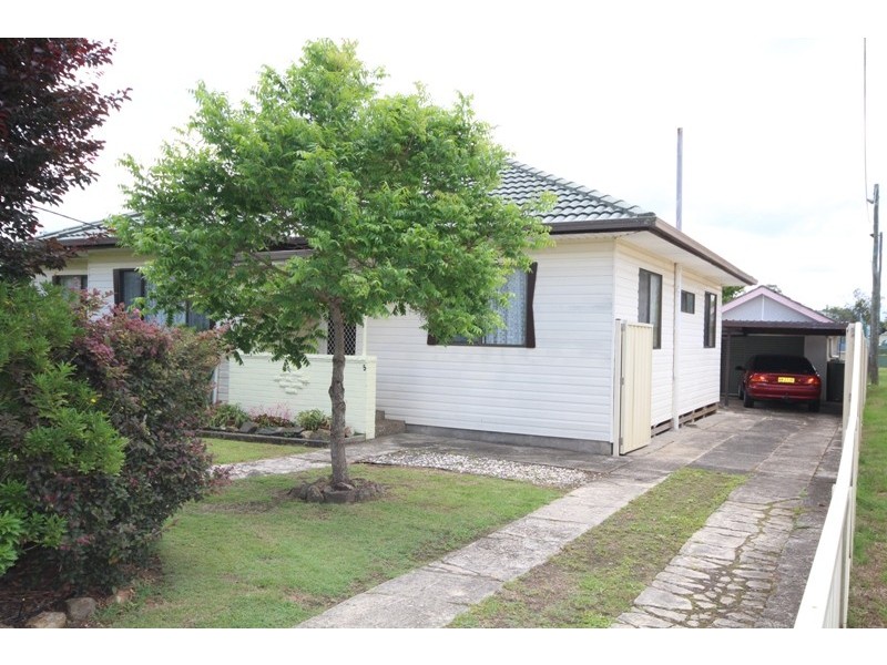 5 Lyndhurst Street, Taree NSW 2430