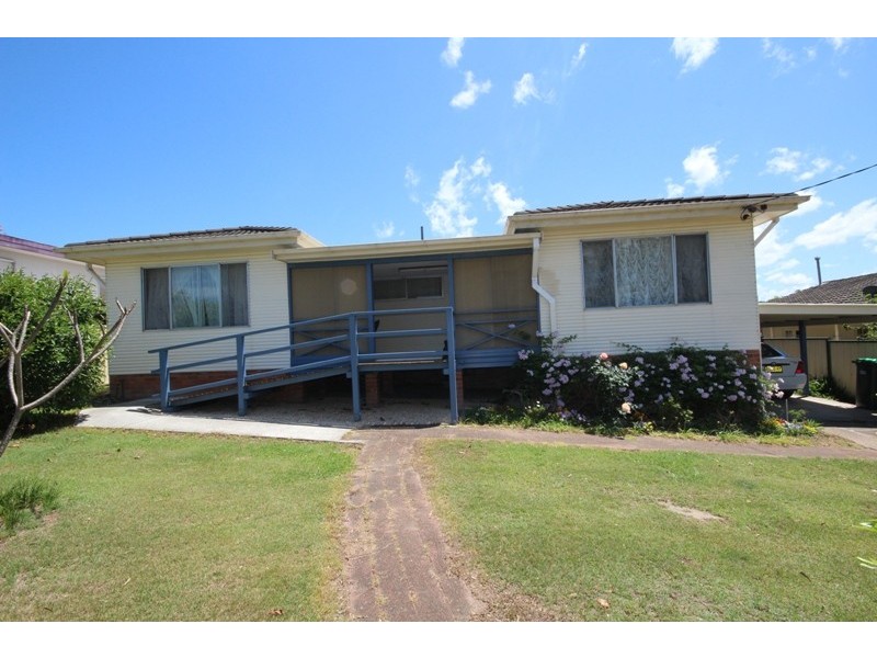 52 Richardson Street, Wingham NSW 2429