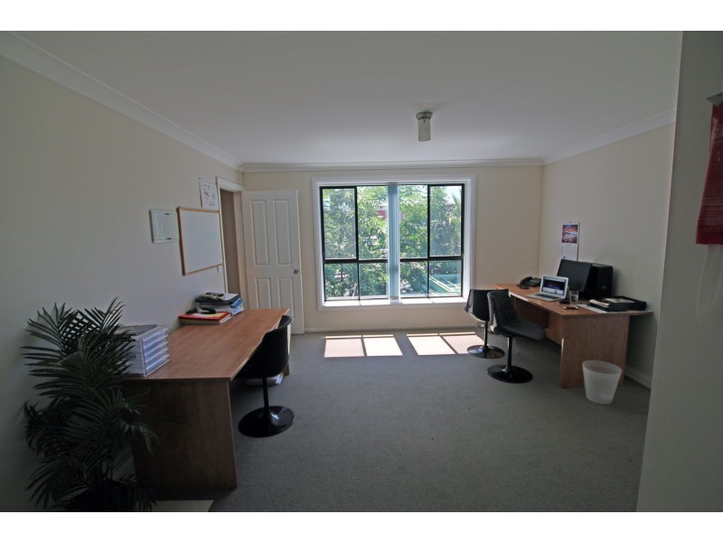 5 Flametree Close, Taree NSW 2430