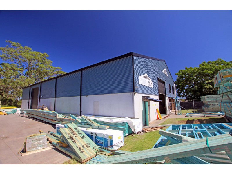 5 Flametree Close, Taree NSW 2430