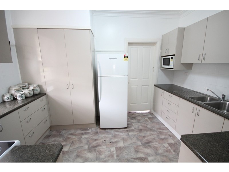 1 Bahtoo Parade, Taree NSW 2430