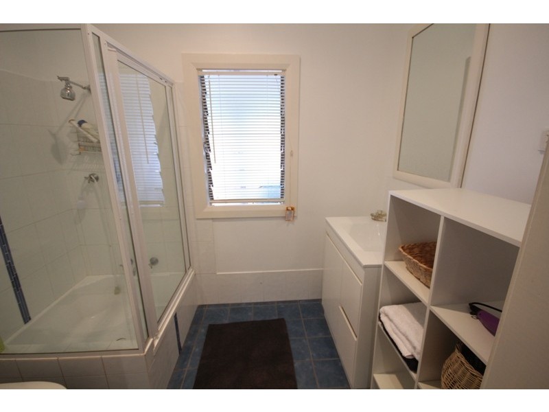 1 Bahtoo Parade, Taree NSW 2430